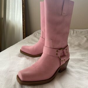 NEW! Frye & Co. vegan Lorrie Harness Boot💕in vegan leather